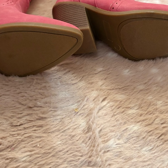 Soda Women’s Boots Size 6 - Picture 6 of 7